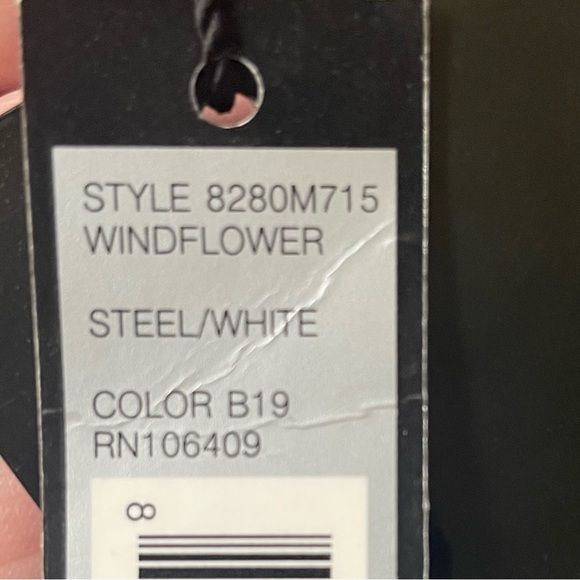 NWT Tahari Steel Grey White Pinstripe 3/4 Sleeve 3 Button Lined Blazer Jacket - Picture 5 of 11